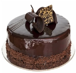 6-9 Kişilik Çikolatalı Yaş Pasta Şef İmzalı Özel Deneyim